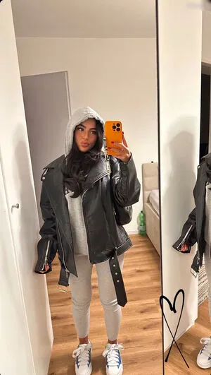 Aleyna G OnlyFans Leaked Free Thumbnail Picture - #gskQ727C6x