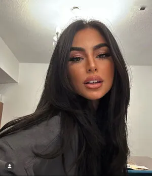 Aleyna G OnlyFans Leaked Free Thumbnail Picture - #hNomBPbkwG