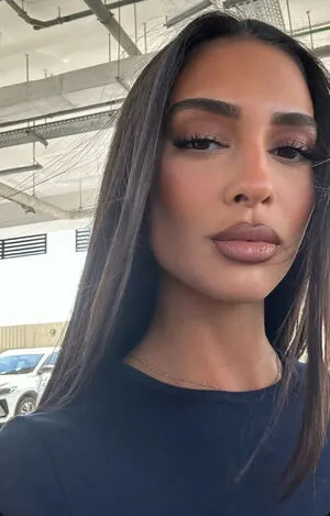 Aleynaoezcan OnlyFans Leaked Free Thumbnail Picture - #BEC7r3ltOC