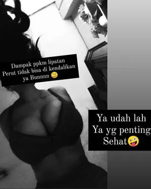 Alfi Ratu Melon OnlyFans Leaked Free Thumbnail Picture - #3ahroNy9aP