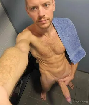 Alfienorthfree OnlyFans Leaked Free Thumbnail Picture - #4popVR1xq8
