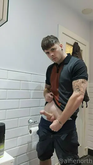 Alfienorthfree OnlyFans Leaked Free Thumbnail Picture - #cm6G3p58sq