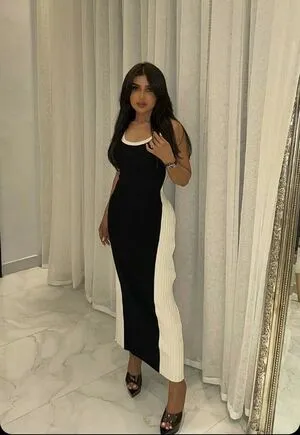 Alhanoufalharbi1 OnlyFans Leaked Free Thumbnail Picture - #UsLiK714ee