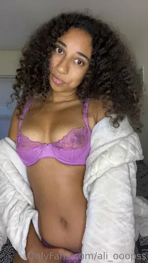 Ali Ooopss OnlyFans Leaked Free Thumbnail Picture - #28XsS1bKQ0