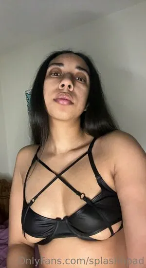 Ali Ooopss OnlyFans Leaked Free Thumbnail Picture - #4UrVPUAcYA