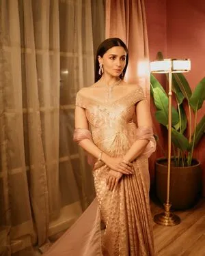 Alia Bhatt OnlyFans Leaked Free Thumbnail Picture - #uwWKHUlUUl