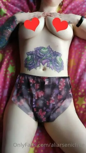 Aliarsenicfree OnlyFans Leaked Free Thumbnail Picture - #8qpahq0NLS