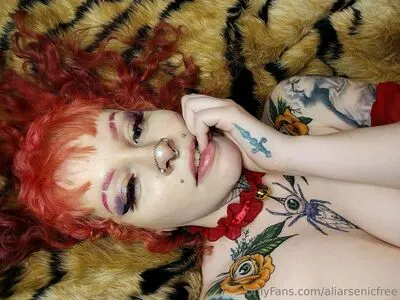 Aliarsenicfree OnlyFans Leaked Free Thumbnail Picture - #QlRb7ghDFi