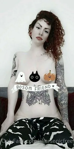 Aliarsenicfree OnlyFans Leaked Free Thumbnail Picture - #kKmHpUm2qh