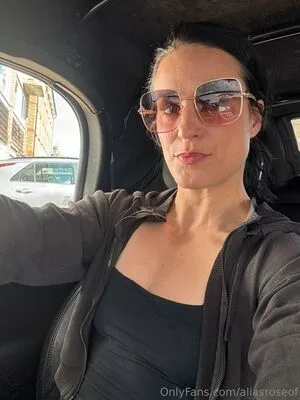 Aliasroseof OnlyFans Leaked Free Thumbnail Picture - #iP7Hof7gdb