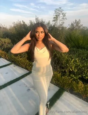 Aliathletic OnlyFans Leaked Free Thumbnail Picture - #SGxz5VwjZi