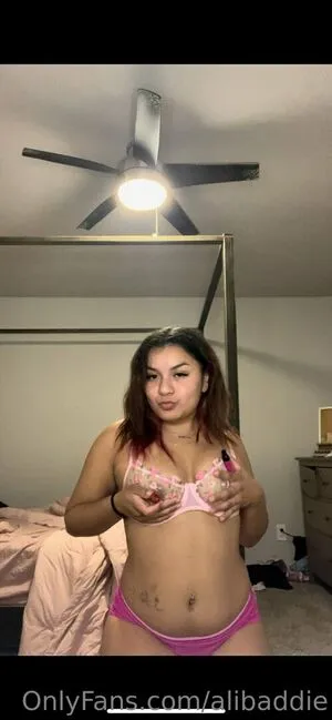 Alibaddie OnlyFans Leaked Free Thumbnail Picture - #pW2zluxo3k