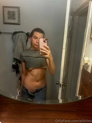 Alibites OnlyFans Leaked Free Thumbnail Picture - #R7sqIeODcW