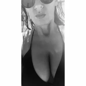 Aliboni001 Aliboni Alicia Bonilla A Spaniard Cougar Milf OnlyFans Leaked Free Thumbnail Picture - #M3Z58tQ0Xb
