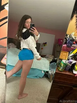 Alibrarising OnlyFans Leaked Free Thumbnail Picture - #b4ECb2PayU