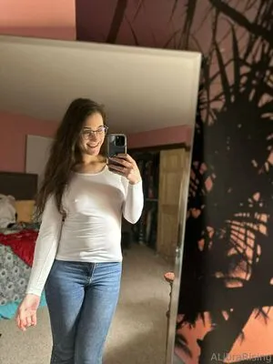 Alibrarising OnlyFans Leaked Free Thumbnail Picture - #n8I72BO9wR