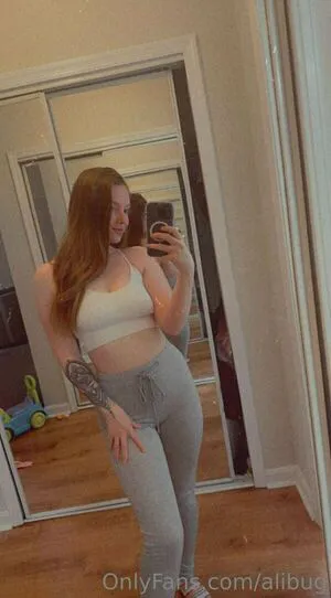 Alibug OnlyFans Leaked Free Thumbnail Picture - #JhihaNB0VA