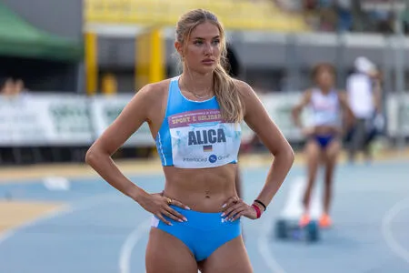 Alica Schmidt OnlyFans Leaked Free Thumbnail Picture - #EpmQVY3bLn