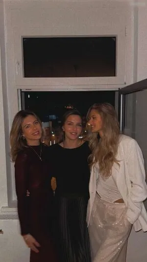 Alica Schmidt OnlyFans Leaked Free Thumbnail Picture - #e4GR1tFwne