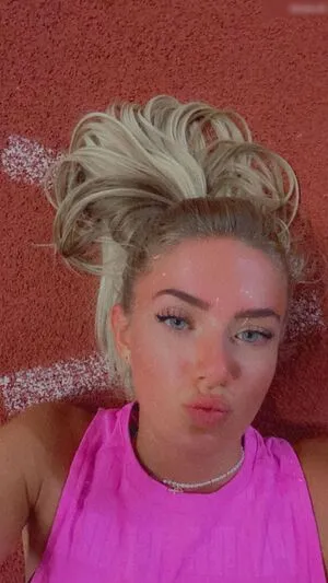 Alica Schmidt OnlyFans Leaked Free Thumbnail Picture - #rlONN6wWf4