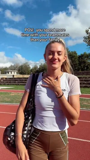 Alica Schmidt OnlyFans Leaked Free Thumbnail Picture - #9D00XU2vbW