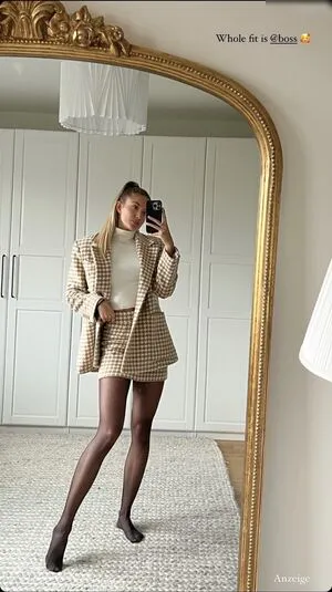 Alica Schmidt OnlyFans Leaked Free Thumbnail Picture - #NayWQfdJr1