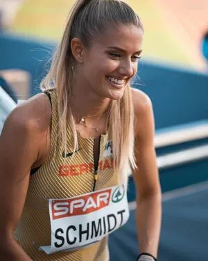Alica Schmidt OnlyFans Leaked Free Thumbnail Picture - #OOBqiWUKCc