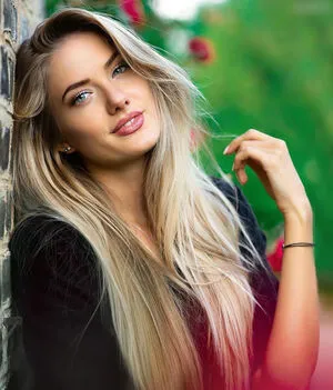 Alica Schmidt OnlyFans Leaked Free Thumbnail Picture - #VzyWACGaGx