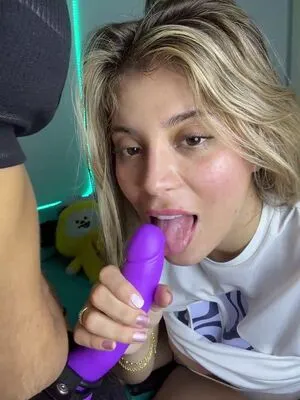 Alice OnlyFans Leaked Free Thumbnail Picture - #CreTn9Ji89