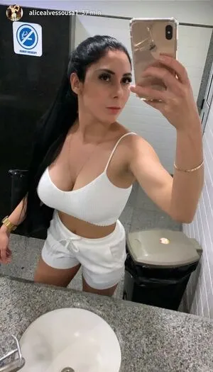 Alice Alves OnlyFans Leaked Free Thumbnail Picture - #4YuLt2HzSr