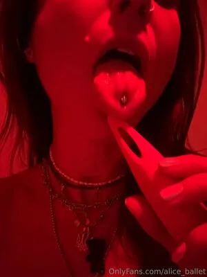 Alice Ballet OnlyFans Leaked Free Thumbnail Picture - #NUXzImDL73