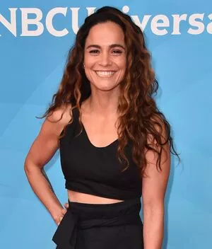 Alice Braga OnlyFans Leaked Free Thumbnail Picture - #E0L2WRXet1