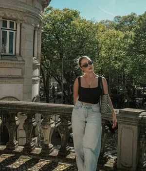 Alice Catarina OnlyFans Leaked Free Thumbnail Picture - #EyOgWDAgi9