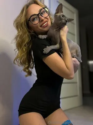 Alice Charme OnlyFans Leaked Free Thumbnail Picture - #ZuX10RWiAN