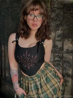 Alice Cottonsox OnlyFans Leaked Free Thumbnail Picture - #KEDBYIoZtE