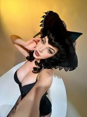 Alice Delish OnlyFans Leaked Free Thumbnail Picture - #DyZB3LXw64