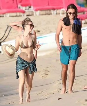 Alice Eve OnlyFans Leaked Free Thumbnail Picture - #7N0vPb35eH