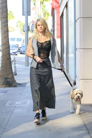 Alice Eve OnlyFans Leaked Free Thumbnail Picture - #SolqYa4toq