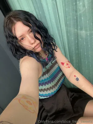 Alice Free Sweets OnlyFans Leaked Free Thumbnail Picture - #EXTD8GOpkT