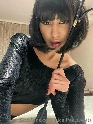 Alice Free Sweets OnlyFans Leaked Free Thumbnail Picture - #FspCcBLa3M