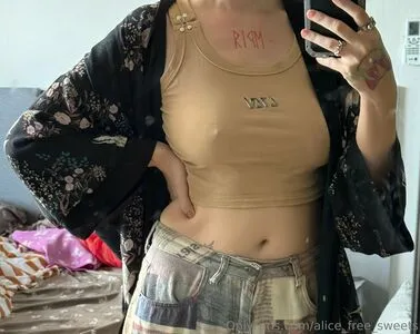 Alice Free Sweets OnlyFans Leaked Free Thumbnail Picture - #KMNa86sHp4