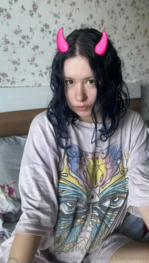 Alice Free Sweets OnlyFans Leaked Free Thumbnail Picture - #Vxsp7RfH2O