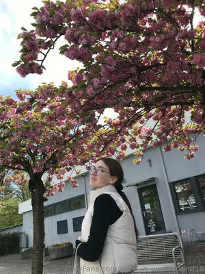 Alice In Wonderland18 OnlyFans Leaked Free Thumbnail Picture - #sgOYgd0Y7C