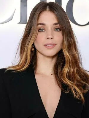 Alice Isaaz OnlyFans Leaked Free Thumbnail Picture - #SUMSWaeg1j