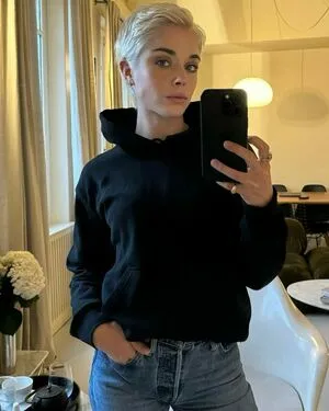 Alice Isaaz OnlyFans Leaked Free Thumbnail Picture - #hAPuNr8acX