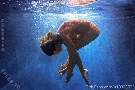 Alice Kelly OnlyFans Leaked Free Thumbnail Picture - #vxaSdFdWSW