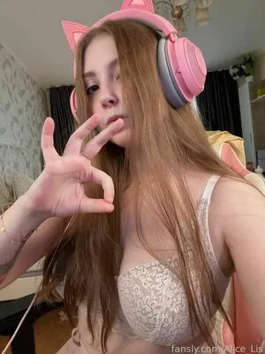 Alice Lis OnlyFans Leaked Free Thumbnail Picture - #6X073ZaDhX