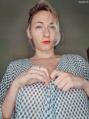 Alice Makes Trouble OnlyFans Leaked Free Thumbnail Picture - #SvYEEtvChm