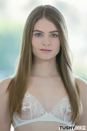 Alice March OnlyFans Leaked Free Thumbnail Picture - #VnMK4Wp3fd