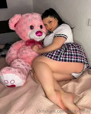 Alice Miller OnlyFans Leaked Free Thumbnail Picture - #39GaVYuLBt